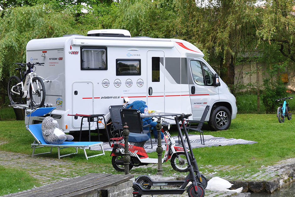 Najem avtodoma Adria C-Series C60 SP