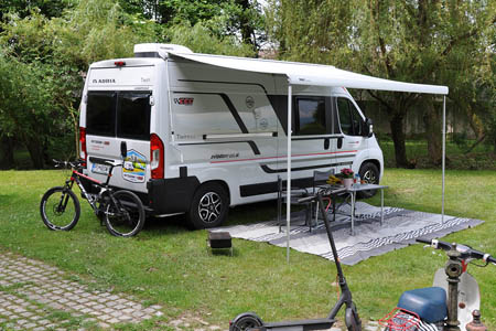 Najem avtodoma Adria Twin 600 SP Family/Pograd Avtomatski menjalnik