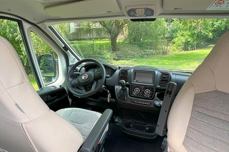 Najem avtodoma Adria Twin 600 SP Family/Pograd Avtomatski menjalnik