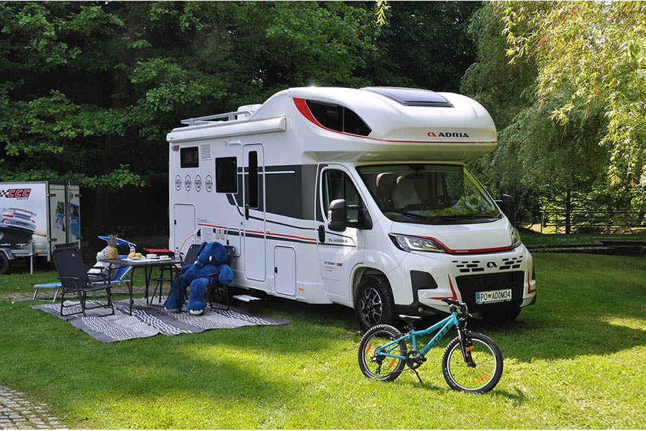 Najem avtodoma Adria Sonic 700 SL Plus