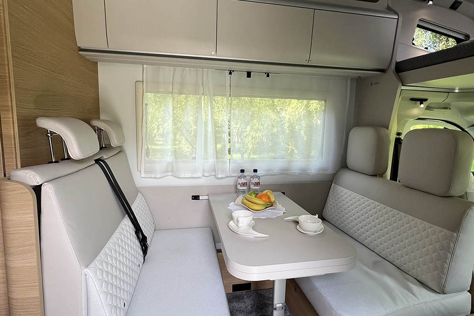 Najem avtodoma Adria Sonic 700 SL Plus