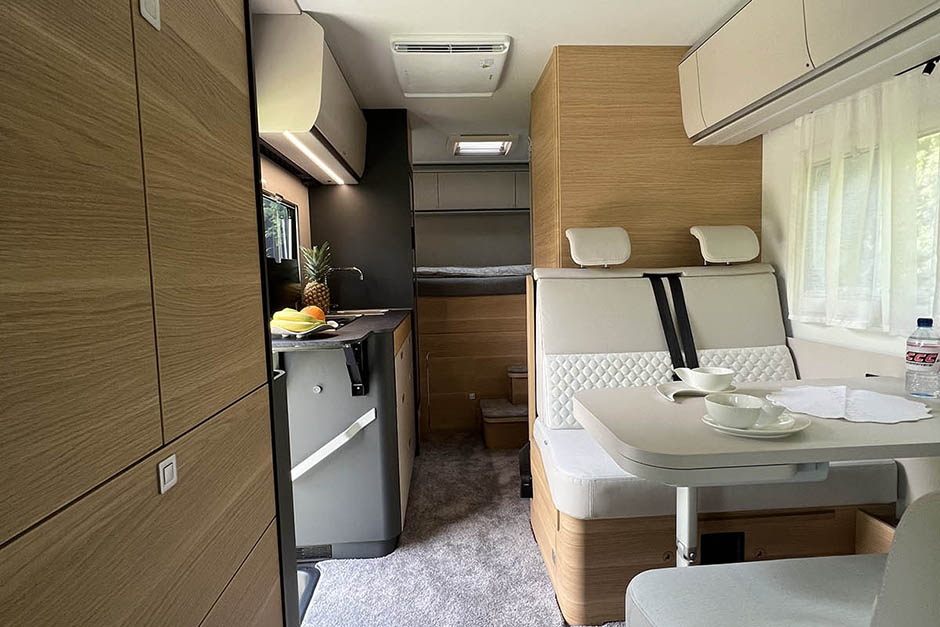 Najem avtodoma Adria Sonic 700 SL Plus