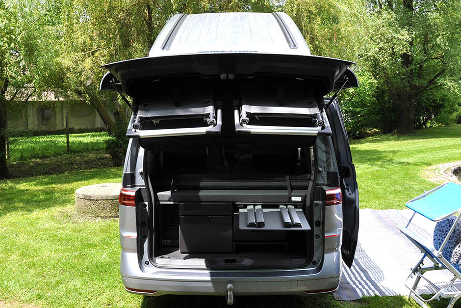 Najem avtodoma Volkswagen California T7 Beach Tour 2.0 TDI - DSG