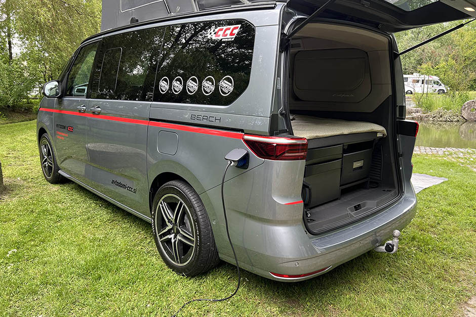 Najem avtodoma Volkswagen California T7 Beach Tour 2.0 TDI - DSG