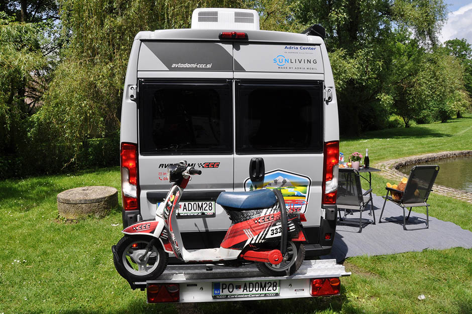 Najem avtodoma Adria V-Series V65 SL