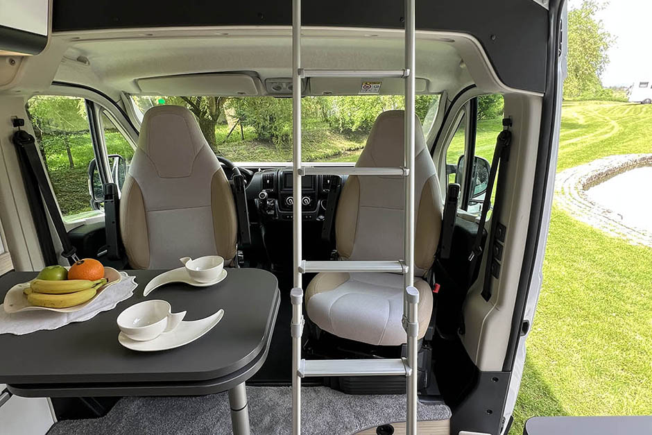 Najem avtodoma Adria V-Series V65 SL